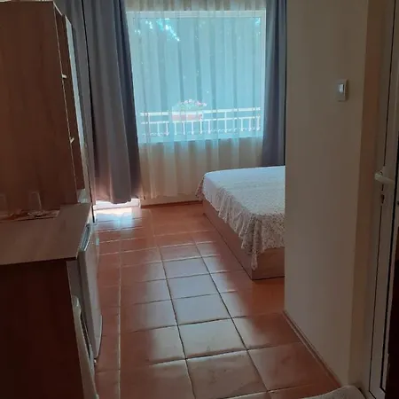 Bleu - синя лю-бо-в Alloggio in famiglia Sinemoretz